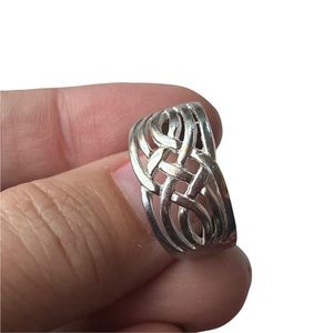 Celtic Knot Sterling Silver Ring 7 1/2
